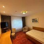 Hotel Restaurant Fischer 3*