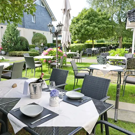 Hotel Restaurant Fischer 3*